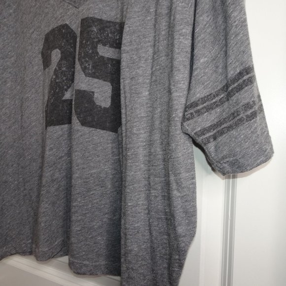 Urban Outfitters Vintage Jersey V-Neck Tee - Picture 3 of 5